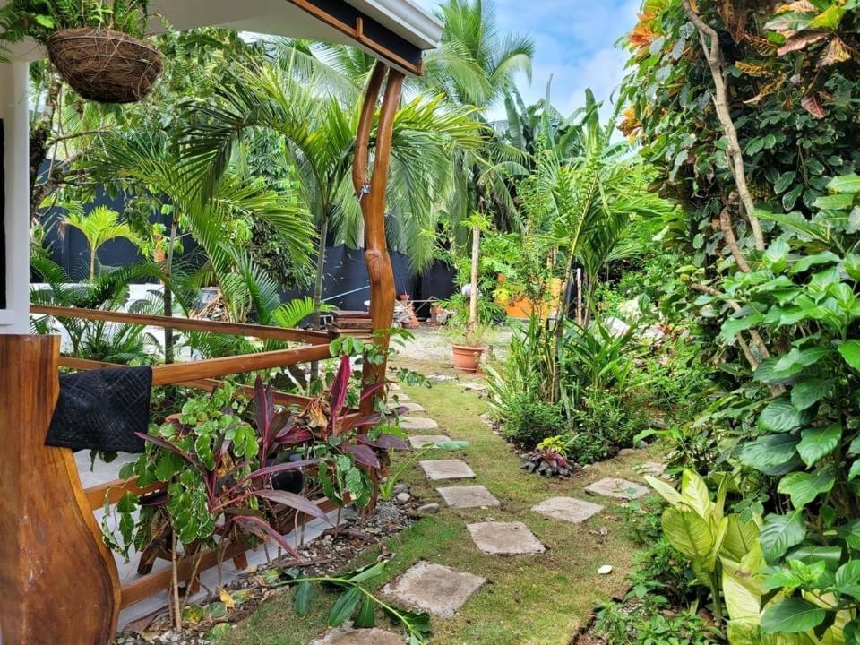 Mecca Hotel Puerto Viejo de Talamanca Luaran gambar